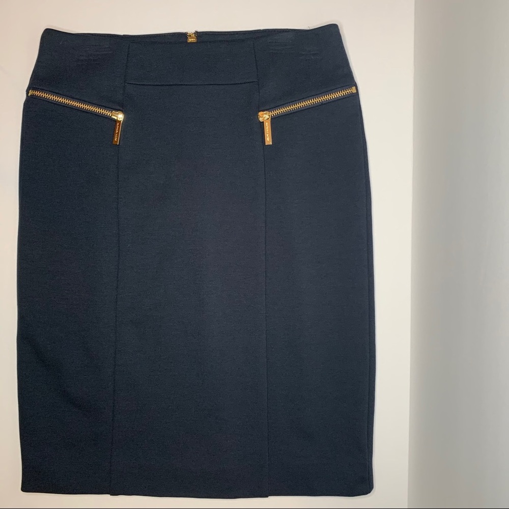 NWOT Navy Michael Kors skirt. Size 2
